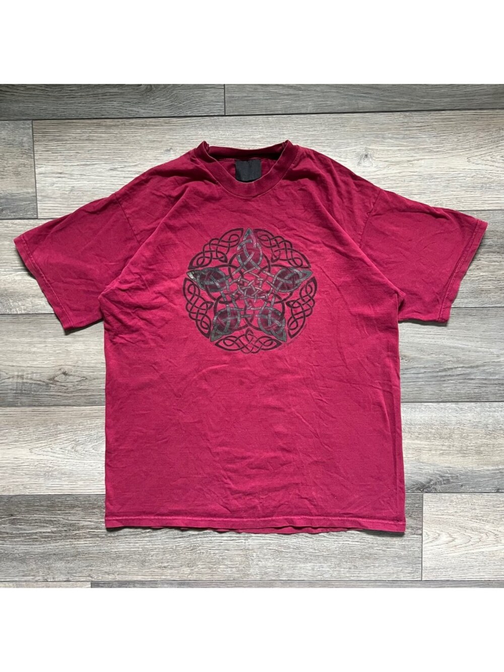 Vintage Keltic Pentacle Men's XL Celtic Knot Irish Pagan Art Red